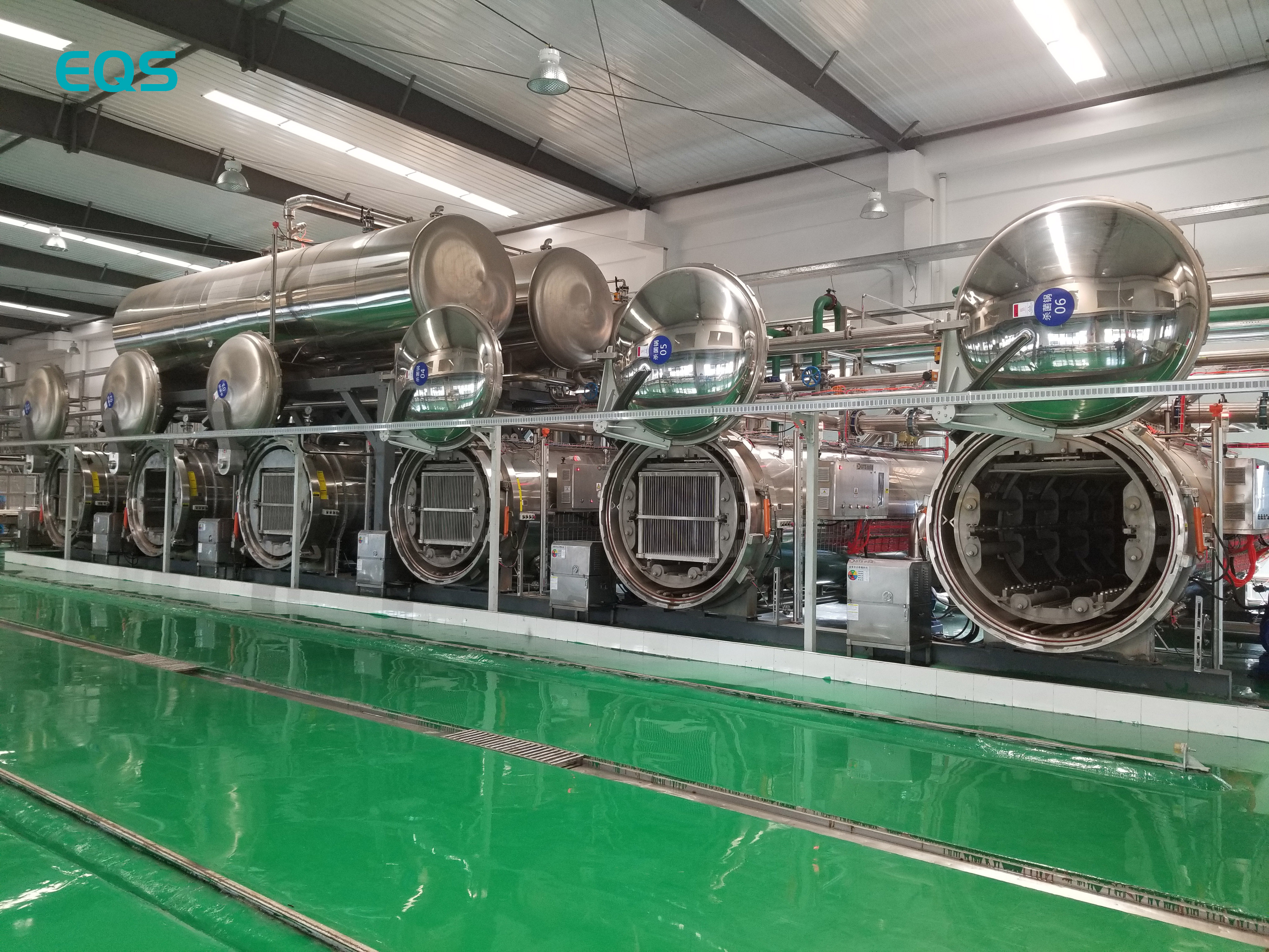 Autoclave rotativa automática por aspersión de agua para alimentos semisólidos de alta viscosidad